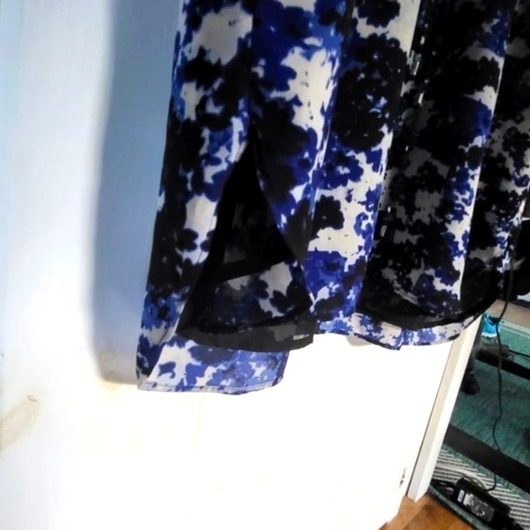 Ralph Lauren Bell Sleeve Flowered Shirt Dress Size 16 - Picture 7 of 13